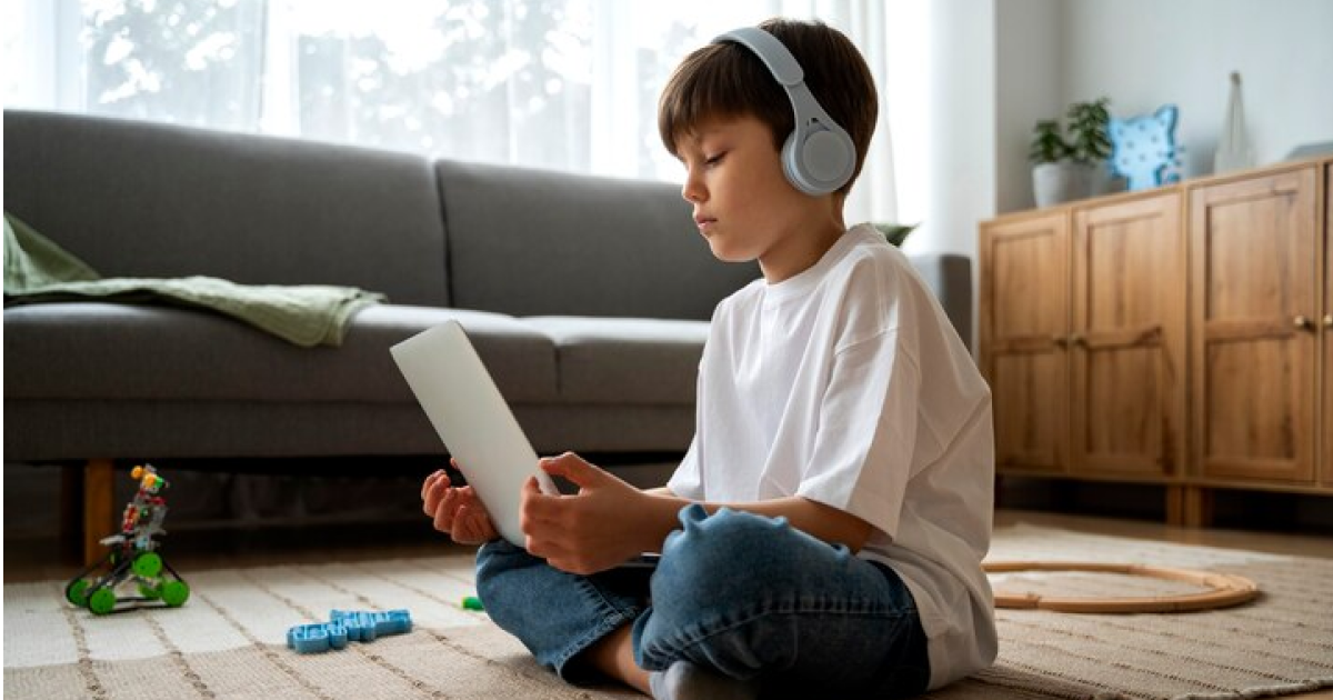 Digital well being awareness session for parents and students at Ayana International School